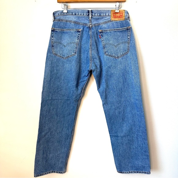 Levi’s 505 36x30 - Picture 3 of 9